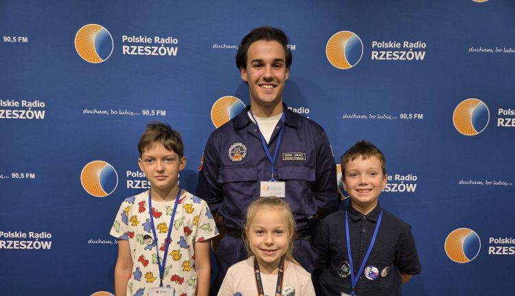 Kosmiczna Zamkolandia – o misji dr. Sławosza Uznańskiego-Wiśniewskiego na ISS 1 - Polskie Radio Rzeszów Kosmiczna Zamkolandia – o misji dr. Sławosza Uznańskiego-Wiśniewskiego na ISS