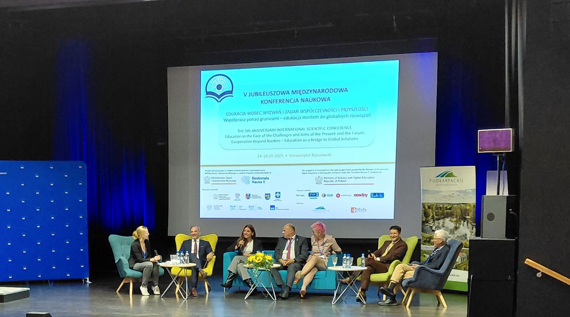 Międzynarodowa Konferencja Naukowa „Edukacja wobec wyzwań i zadań współczesności i przyszłości” w Rzeszowie 12 - Polskie Radio Rzeszów Międzynarodowa Konferencja Naukowa „Edukacja wobec wyzwań i zadań współczesności i przyszłości” w Rzeszowie