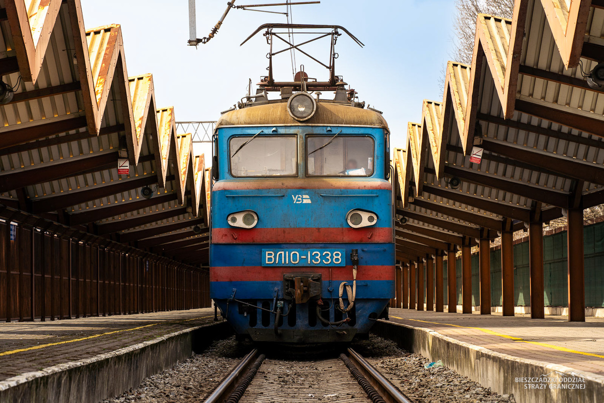 Maszyniści przemycali ludzi, ukrywali ich w lokomotywach pociągów kursujących do Przemyśla 7 - Polskie Radio Rzeszów Maszyniści przemycali ludzi, ukrywali ich w lokomotywach pociągów kursujących do Przemyśla