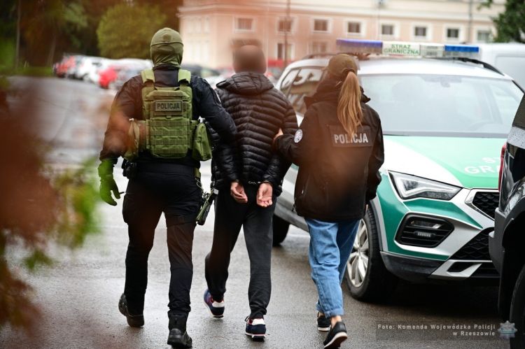 Obywatel Gruzji przebywający w Polsce nielegalnie został zatrzymany