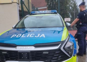 18-latek zaoferował policjantowi marihuanę w zamian za sprawdzenie, czy w pobliżu nie ma policji