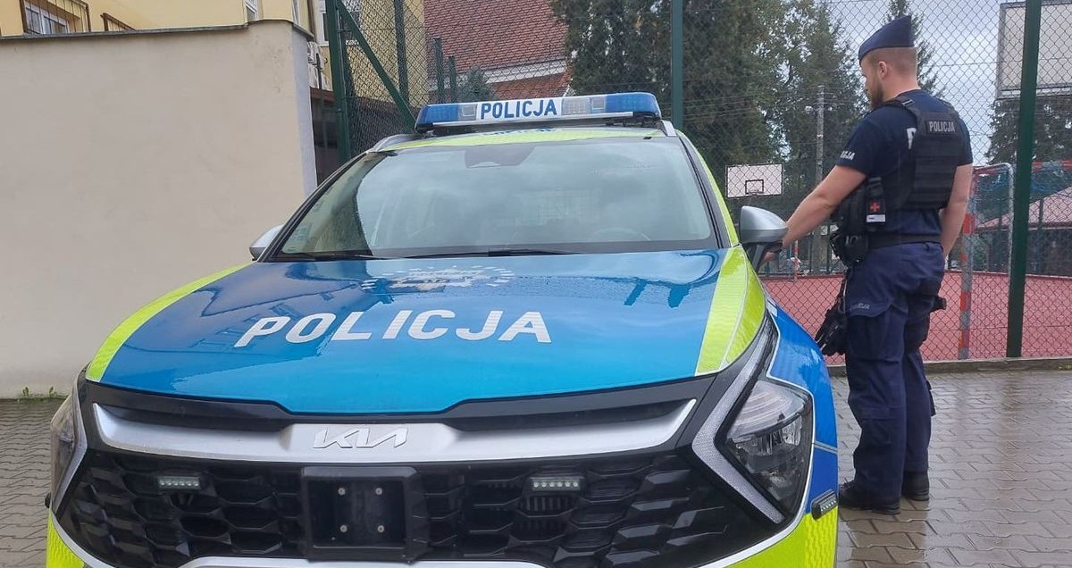 18-latek zaoferował policjantowi marihuanę w zamian za sprawdzenie, czy w pobliżu nie ma policji