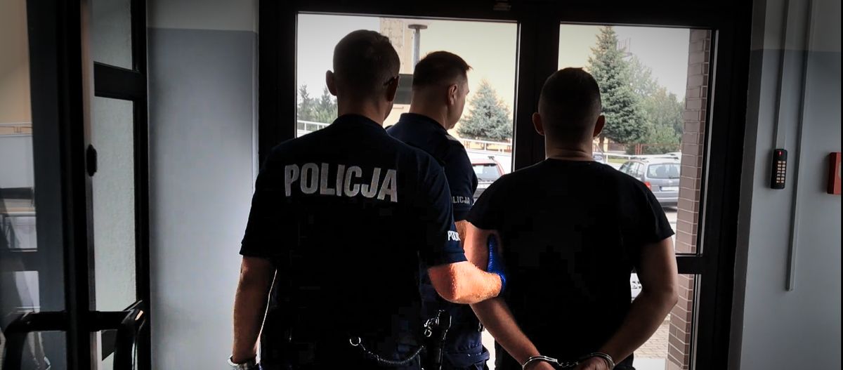 Funkcjonariusze zabezpieczyli blisko półtora kilograma narkotyków. Zatrzymali 28-latka
