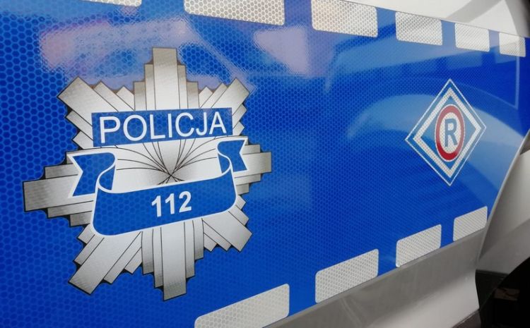 Pijana kobieta, kierująca hondą, uszkodziła kilka aut. Miała 3 promile alkoholu w organizmie