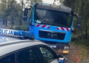 Kierowca ciężarówki pod wpływem amfetaminy. Spowodował kolizję i uciekł