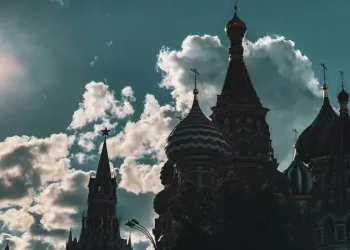 Rosja i Iran podpisały umowę w sprawie budowy małych elektrowni atomowych