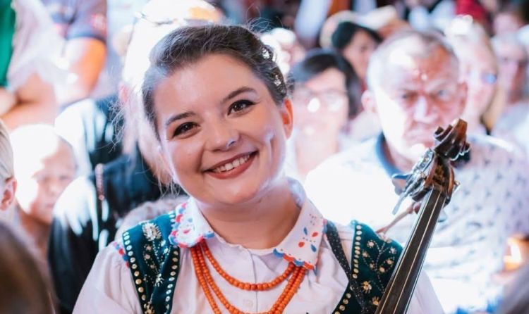 Na ludową nutę, czyli poranki z folklorem w Polskim Radiu Rzeszów 1 - Polskie Radio Rzeszów Na ludową nutę, czyli poranki z folklorem w Polskim Radiu Rzeszów