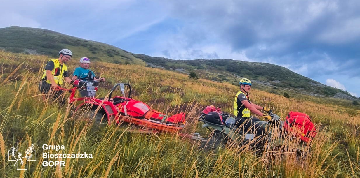 Ratownicy górscy świętowali w Cisnej 8 - Polskie Radio Rzeszów Ratownicy górscy świętowali w Cisnej