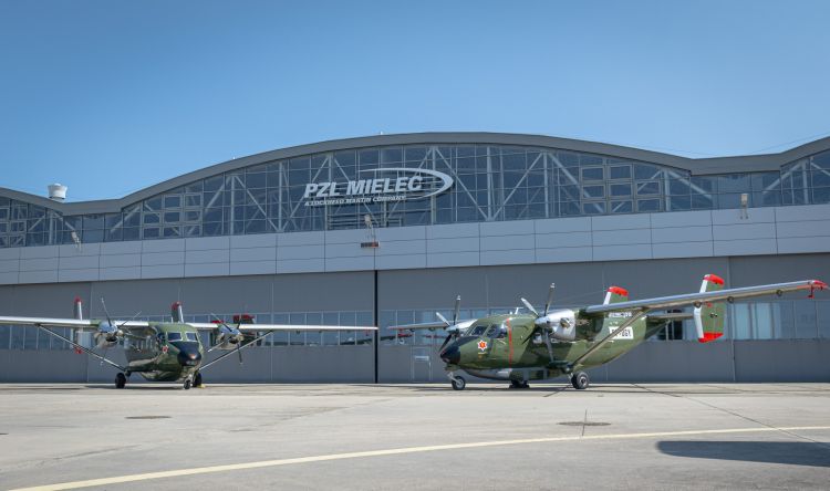 PZL Mielec dostarczył dwa samoloty M28 dla Sił Zbrojnych Nepalu