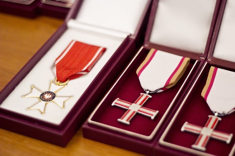 24 działaczy opozycji antykomunistycznej zostało odznaczonych Krzyżami Wolności i Solidarności 7 - Polskie Radio Rzeszów 24 działaczy opozycji antykomunistycznej zostało odznaczonych Krzyżami Wolności i Solidarności