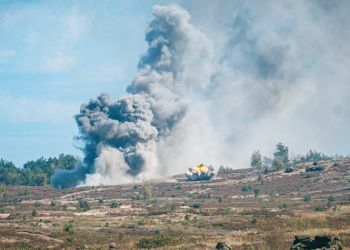 „Ognista Burza” na poligonie w Nowej Dębie [ZDJĘCIA]