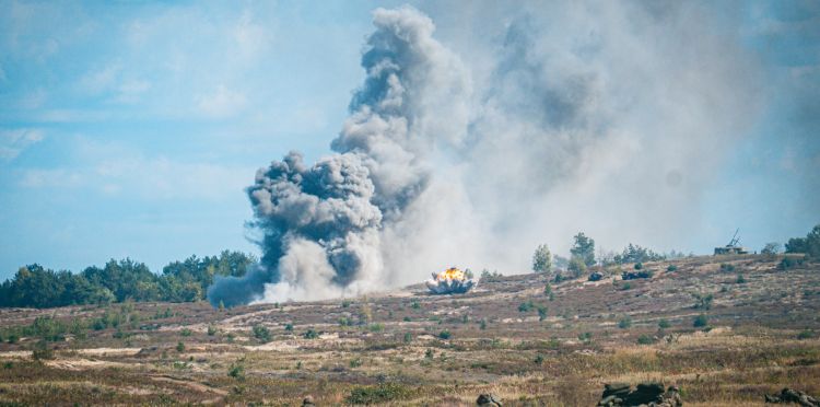 „Ognista Burza” na poligonie w Nowej Dębie [ZDJĘCIA]
