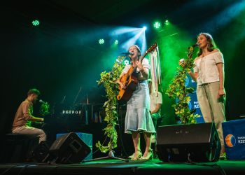 Akustyczny mini koncert Agi Laury w naszym studiu [ZDJĘCIA]