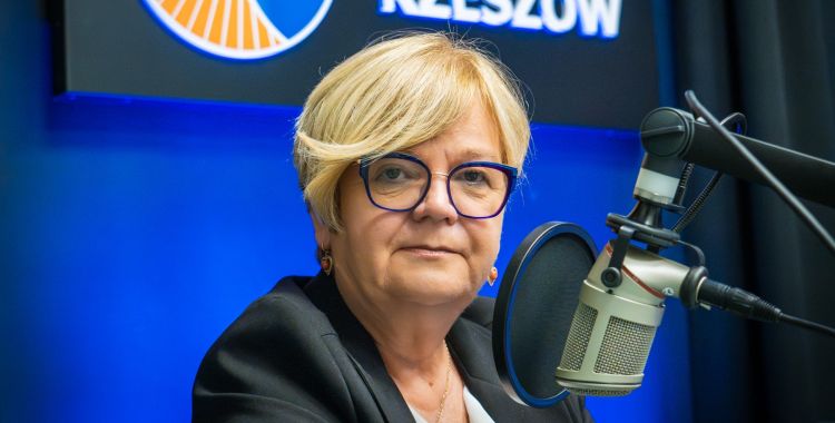 Wojewoda podkarpacki dementuje informacje o zatrudnieniu szwagra w urzędzie 1 - Polskie Radio Rzeszów T. Kubas-Hul: W naszym województwie nie znaleziono dronów