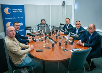 Podkarpacki Panel Polityczny: komentarze do rosyjskiej prowokacji dronowej