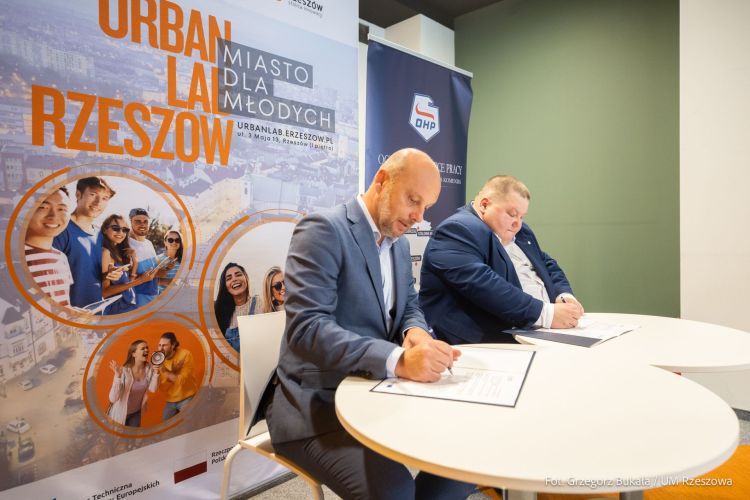 Miasto Rzeszów i Ochotniczy Hufiec Pracy będą promować tradycyjne zawody 1 - Polskie Radio Rzeszów Miasto Rzeszów i Ochotniczy Hufiec Pracy będą promować tradycyjne zawody