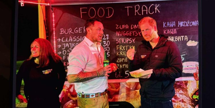 Książe Harry odwiedził Ukrainę. Po drodze zatrzymał się w Medyce 1 - Polskie Radio Rzeszów Książe Harry odwiedził Ukrainę. Po drodze zatrzymał się w Medyce