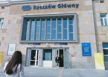 Zmodernizowany dworzec PKP w Rzeszowie oficjalnie oddany do użytku