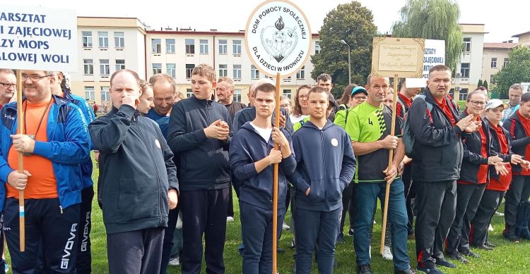 Rekordowa liczba uczestników Wojewódzkiej Olimpiady dla Osób z Niepełnosprawnościami w Rzeszowie [ZDJĘCIA]