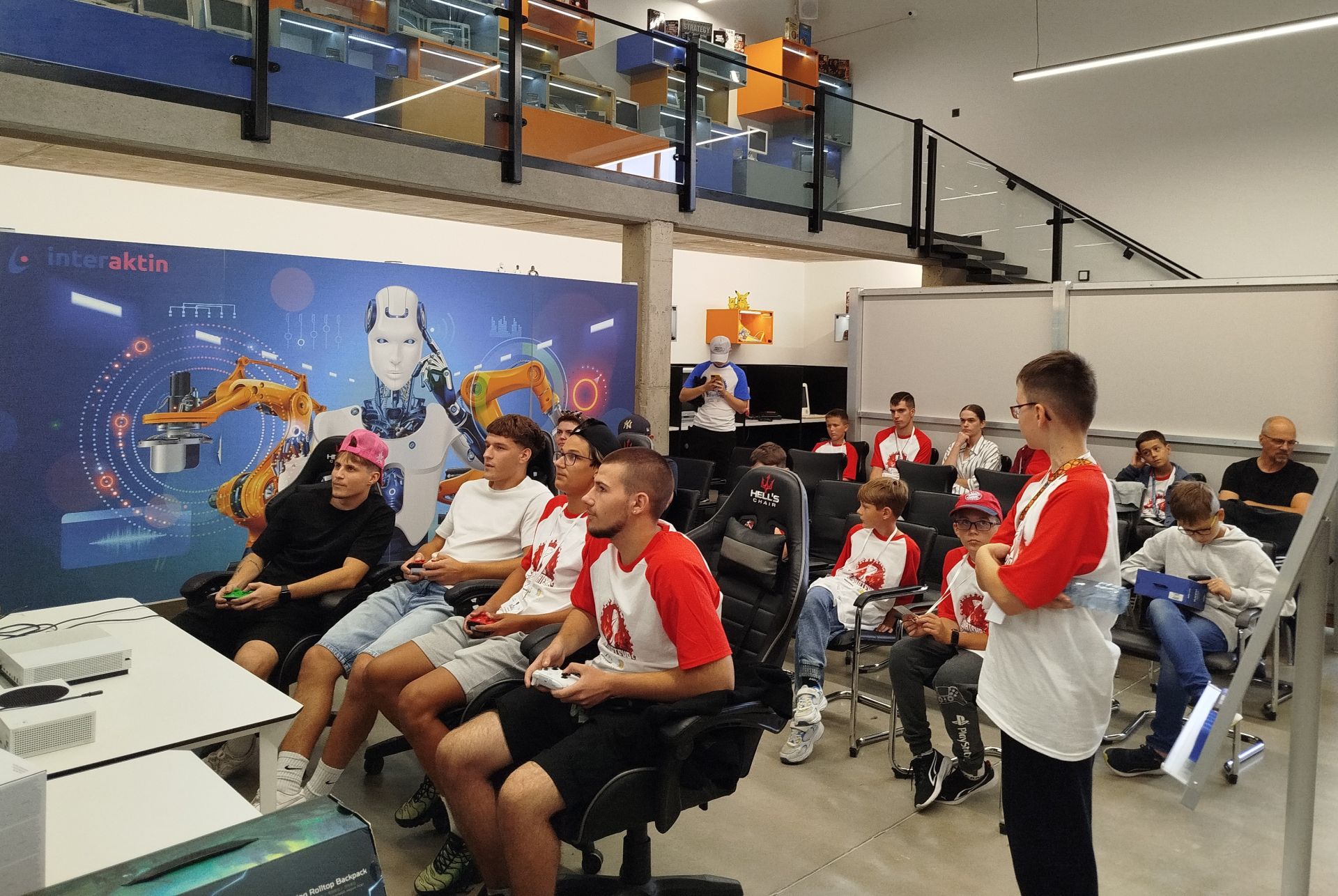 Rywalizacja na wirtualnym boisku w Sanoku 2 - Polskie Radio Rzeszów Rywalizacja na wirtualnym boisku w Sanoku - Polskie Radio Rzeszów