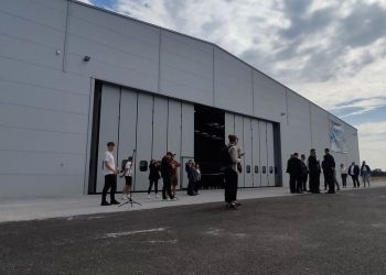Nowy hangar otwarty! Lotnisko Mielec inwestuje w rozwój [ZDJĘCIA]