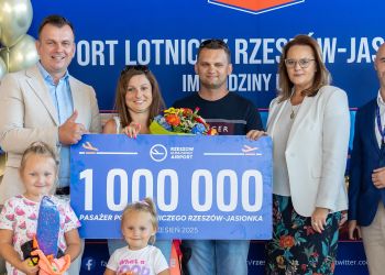 Port Lotniczy Rzeszów–Jasionka z rekordem i nagrodą dla milionowego pasażera [ZDJĘCIA]