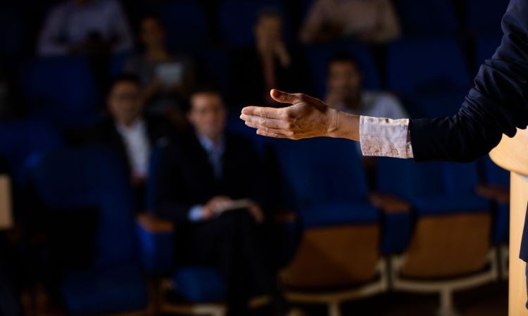 Konferencja „Osobowości małych miast” w 110. rocznicę urodzin Tadeusza Kantora w Wielopolu Skrzyńskim