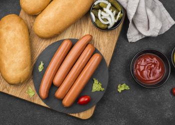 Od frankfurterki do parówki. Dziś obchodzimy Dzień Parówki