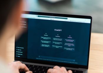 Po śmierci nastolatka ChatGPT wprowadzi kontrolę rodzicielską