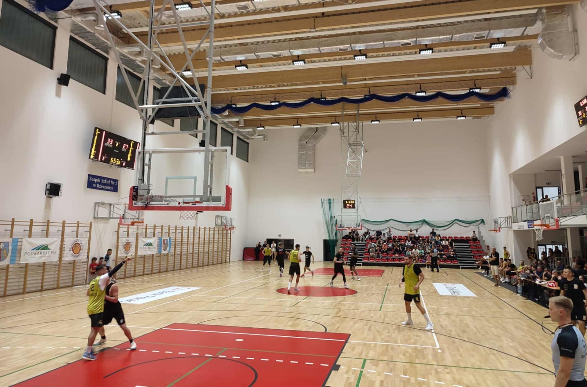 Wygrana Resovii z Sokołem na inaugurację mistrzostw Podkarpacia w koszykówce