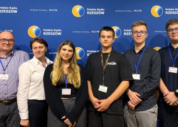 Wspomnienia wakacji i plany na nowy rok szkolny w audycji „Świat Młodych”