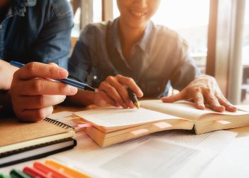 Dwuzmianowość w szkołach nadal obecna m.in. w Rzeszowie i Tarnobrzegu