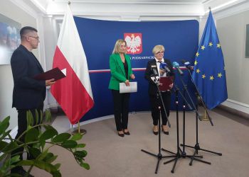 „Dzieciństwo bez przemocy” i „Cyfrowy uczeń” – startują nowe kampanie edukacyjne