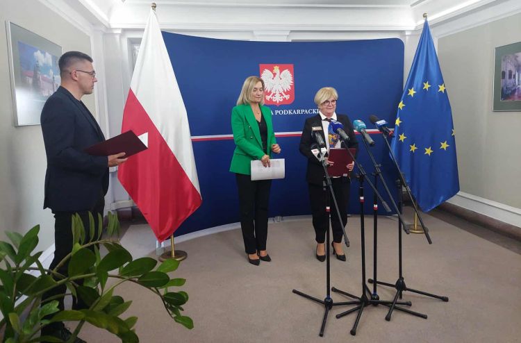 „Dzieciństwo bez przemocy” i „Cyfrowy uczeń” – startują nowe kampanie edukacyjne