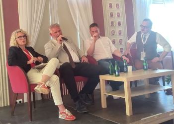 Państwo powinno przejąć finansowanie porodówki w Lesku?