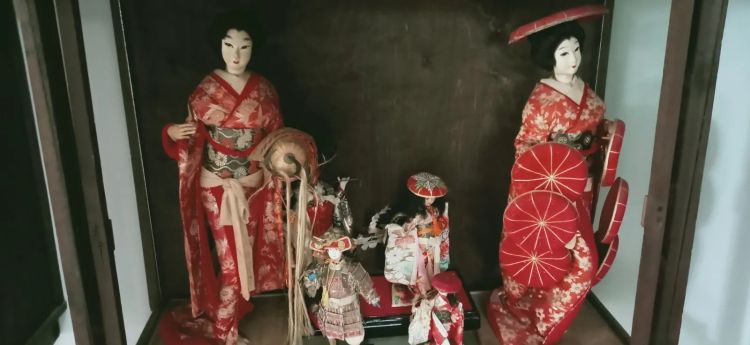 Lalki z całego świata można oglądać w muzeum figurek w Pilźnie [ZDJĘCIA]