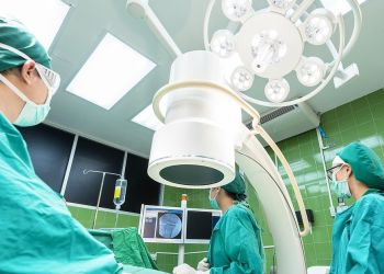 Pierwsza w Polsce operacja wszczepienia rozrusznika serca z bluetoothem została przeprowadzona w Rzeszowie