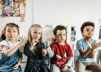 28 września – Międzynarodowy Dzień Osób Głuchych i Języka Migowego