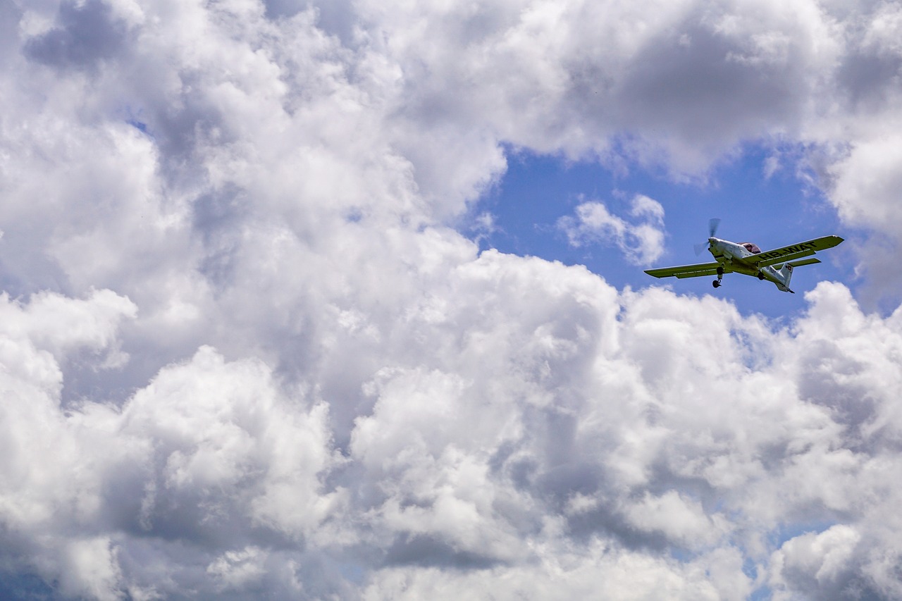 Dwie osoby zginęły w katastrofie awionetki