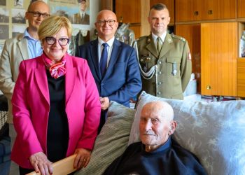 Kapitan Tadeusz Lutak, żołnierz AK, świętował 108. urodziny