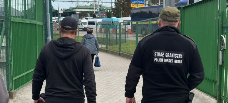 Cudzoziemcy wydaleni z Podkarpacia, mieli problemy z prawem