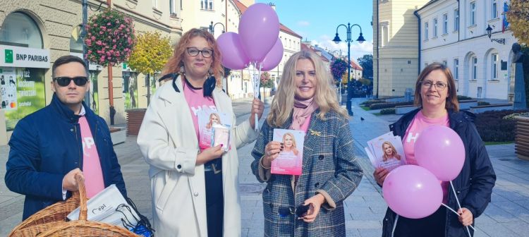 Październik miesiącem walki z rakiem piersi. Europosłanka zachęca rzeszowianki do badań