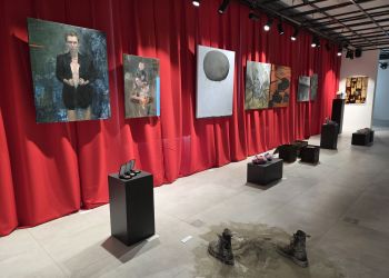 „Poczucie w*jny” w krośnieńskim BWA – wystawa o emocjach czasu niepokoju