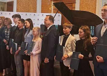 84 młodych artystów z Podkarpacia nagrodzonych stypendiami w programie „Nie zagubić talentu”