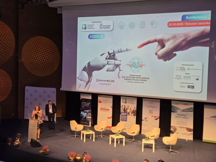 Sztuczna inteligencja zmienia polski biznes. Konferencja w Jasionce o szansach, strategiach i zagrożeniach
