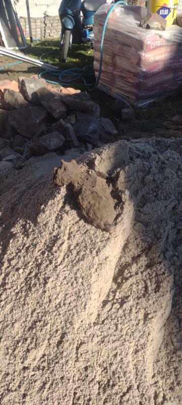 Pocisk na posesji. Policja musiała ewakuować mieszkańców pięciu domów - Polskie Radio Rzeszów