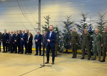 Kosiniak-Kamysz w Wigilię w Jasionce. „Dzięki żołnierzom Polska może świętować w spokoju” - Polskie Radio Rzeszów