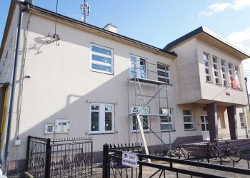 Gruntowny remont Domu Ludowego w Dobieszynie