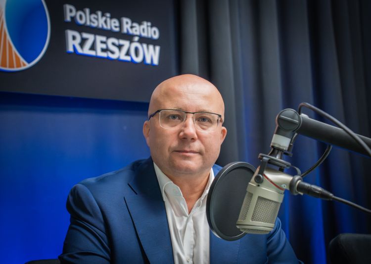 Poseł Adam Dziedzic o budżecie: więcej pieniędzy na obronność