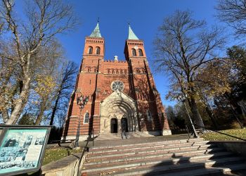 Dwa jubileusze w Błażowej: 125-lecie kościoła parafialnego i 45-lecie Towarzystwa Miłośników Ziemi Błażowskiej